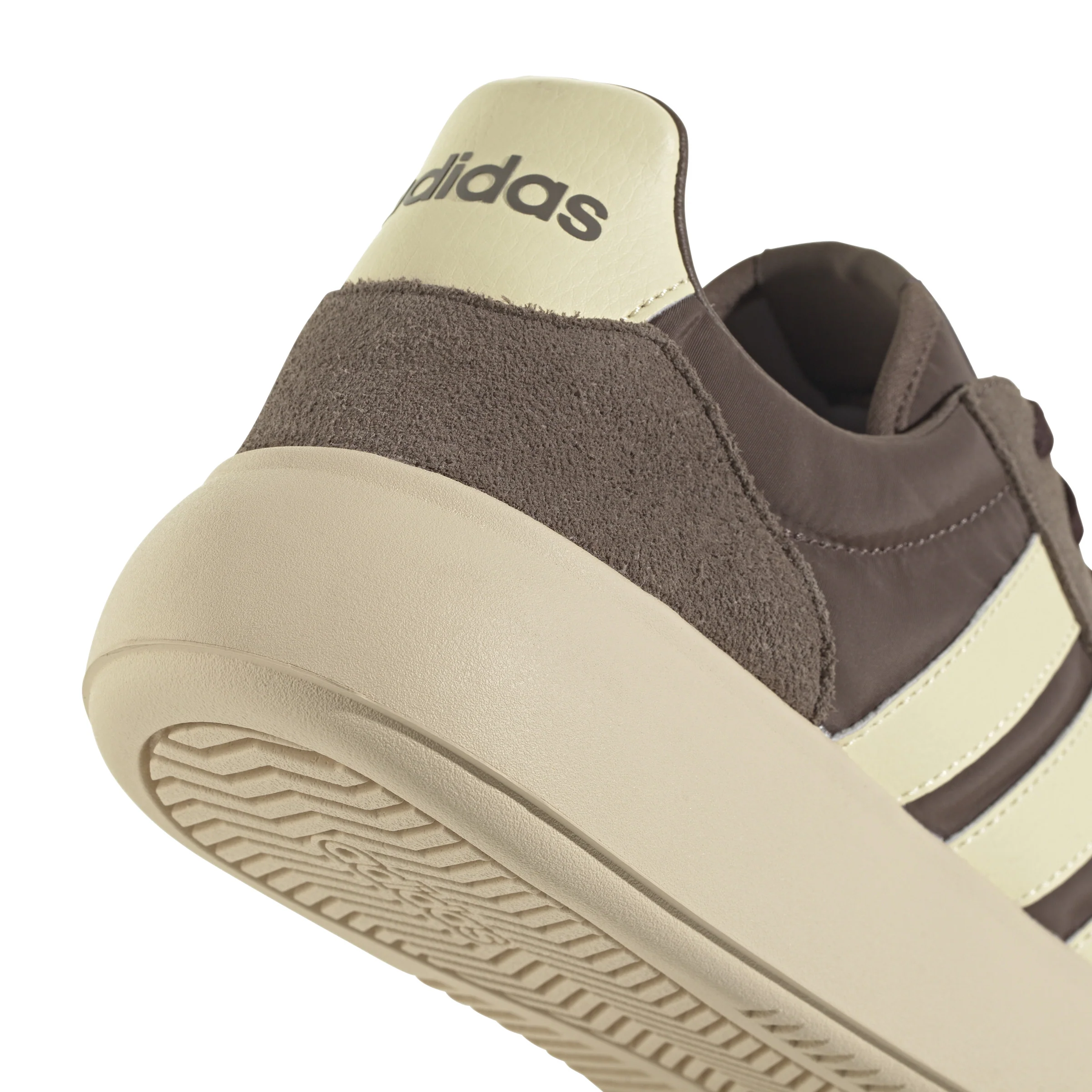 Souliers Adidas pour hommes - BARREDA DECODE - Image 7
