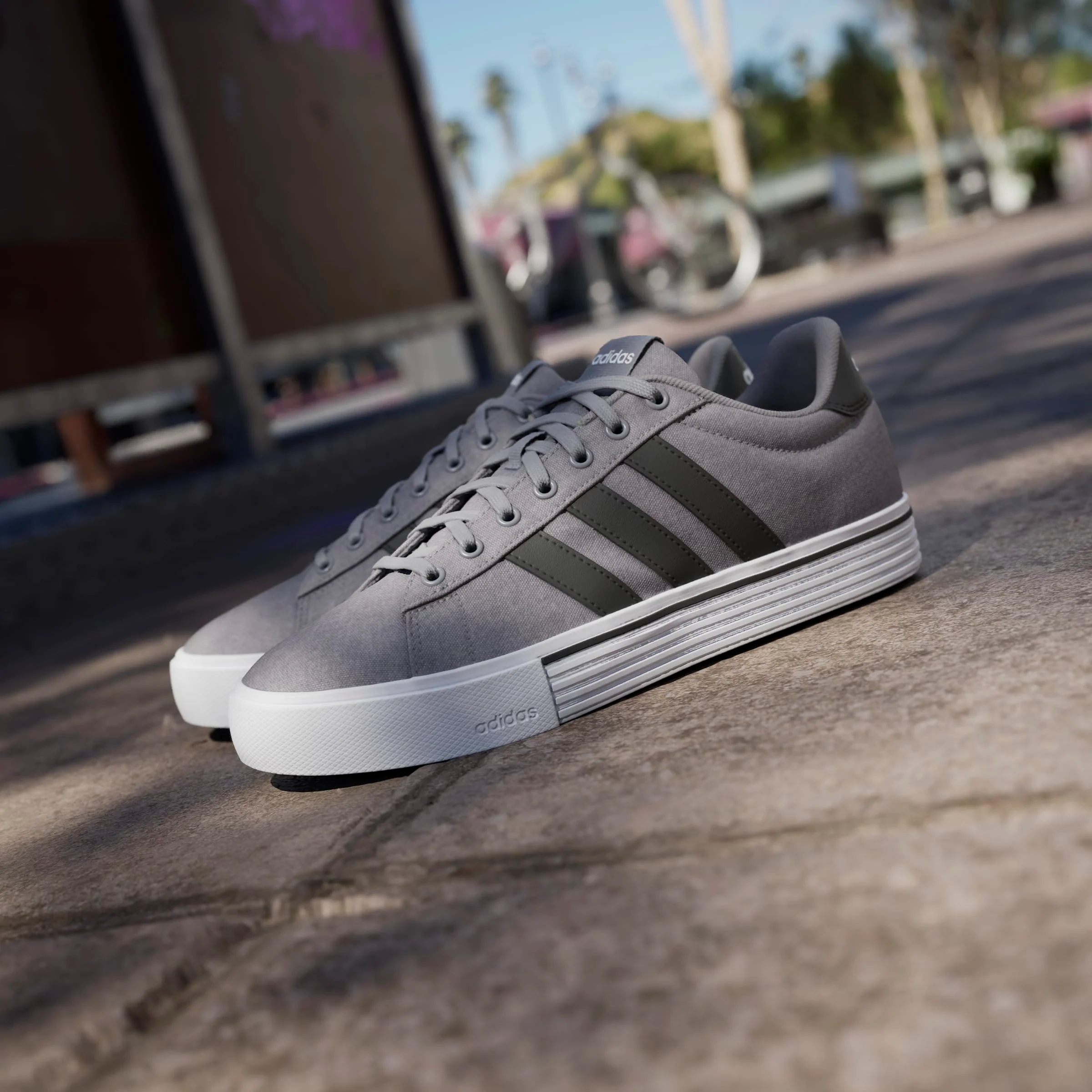 Souliers Adidas pour hommes - DAILY 4.0 - Image 2