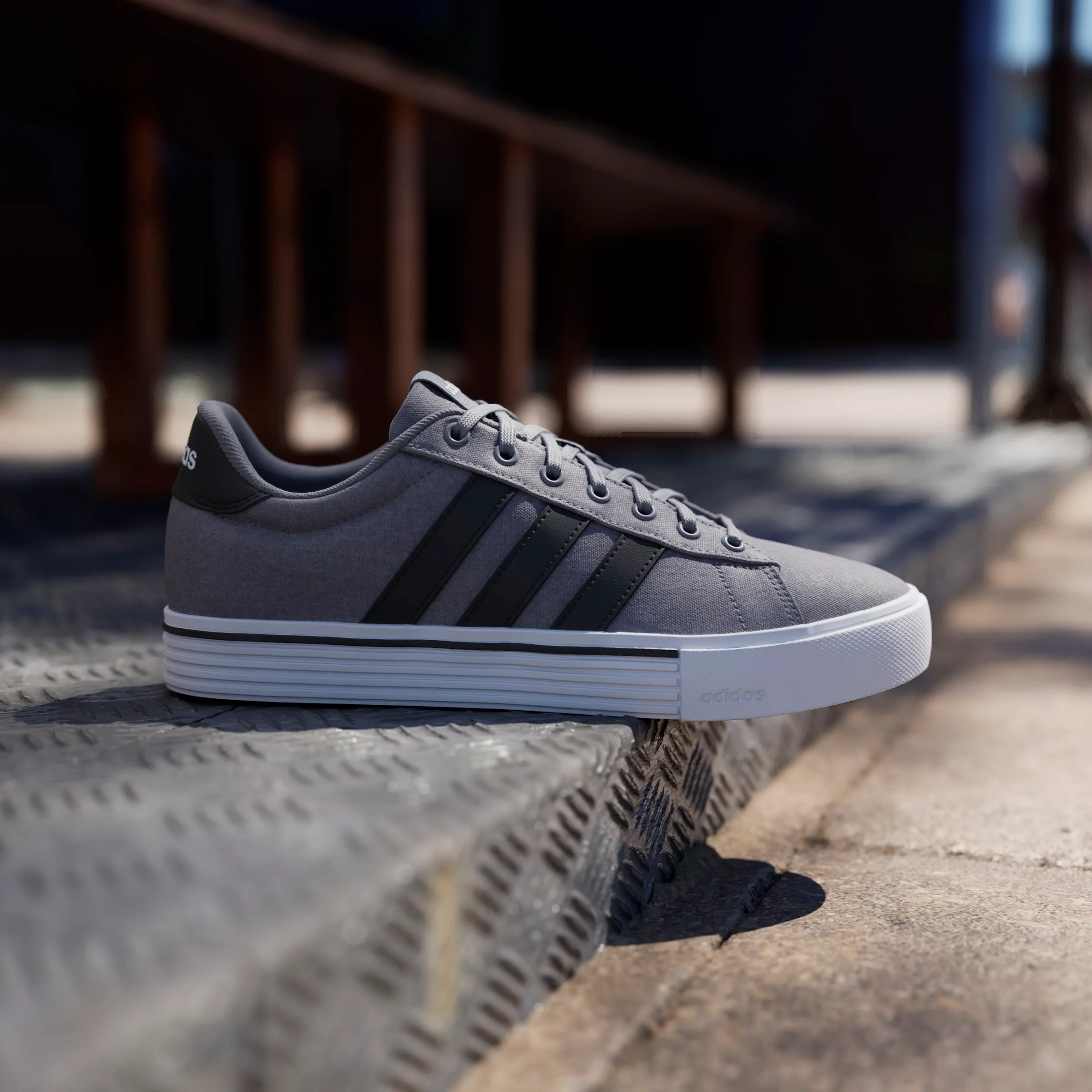 Souliers Adidas pour hommes - DAILY 4.0 - Image 4