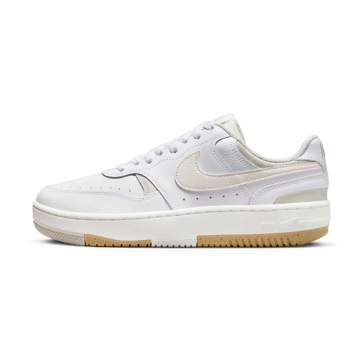 Soulier Nike pour femmes - GAMMA FORCE - Image 2