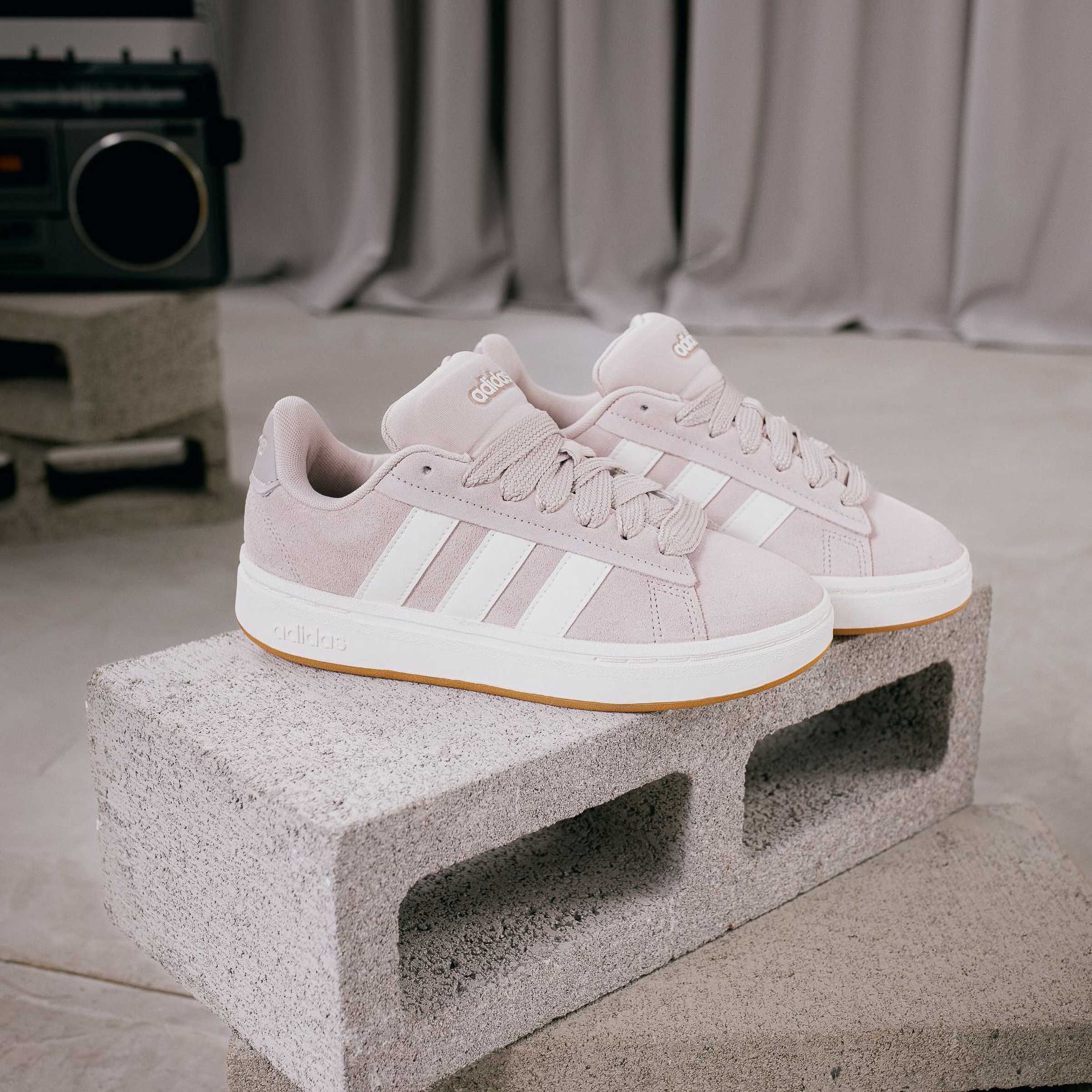 Souliers Adidas pour femmes - GRAND COURT ALPHA - Image 8