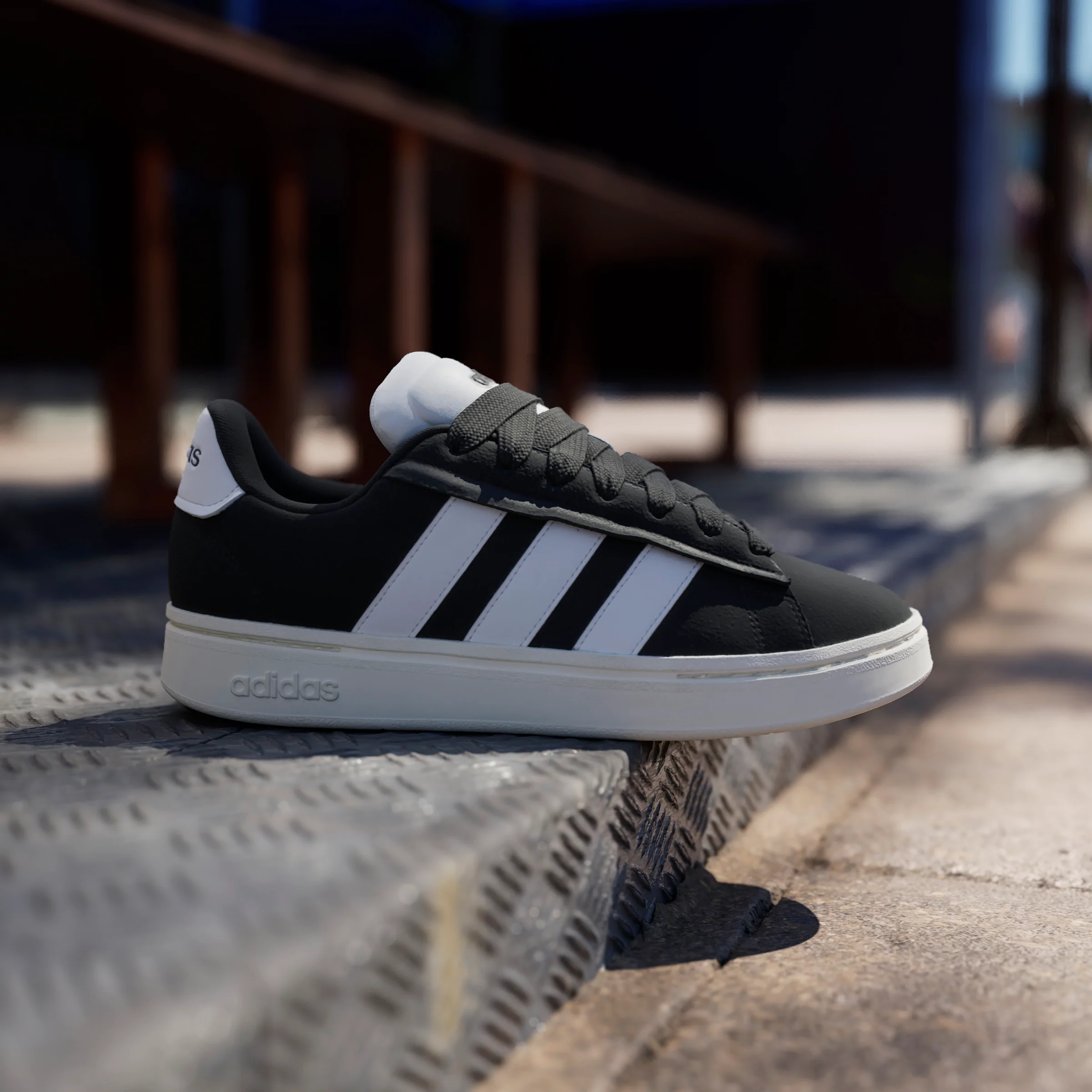 Souliers Adidas pour hommes - GRAND COURT ALPHA - Image 4