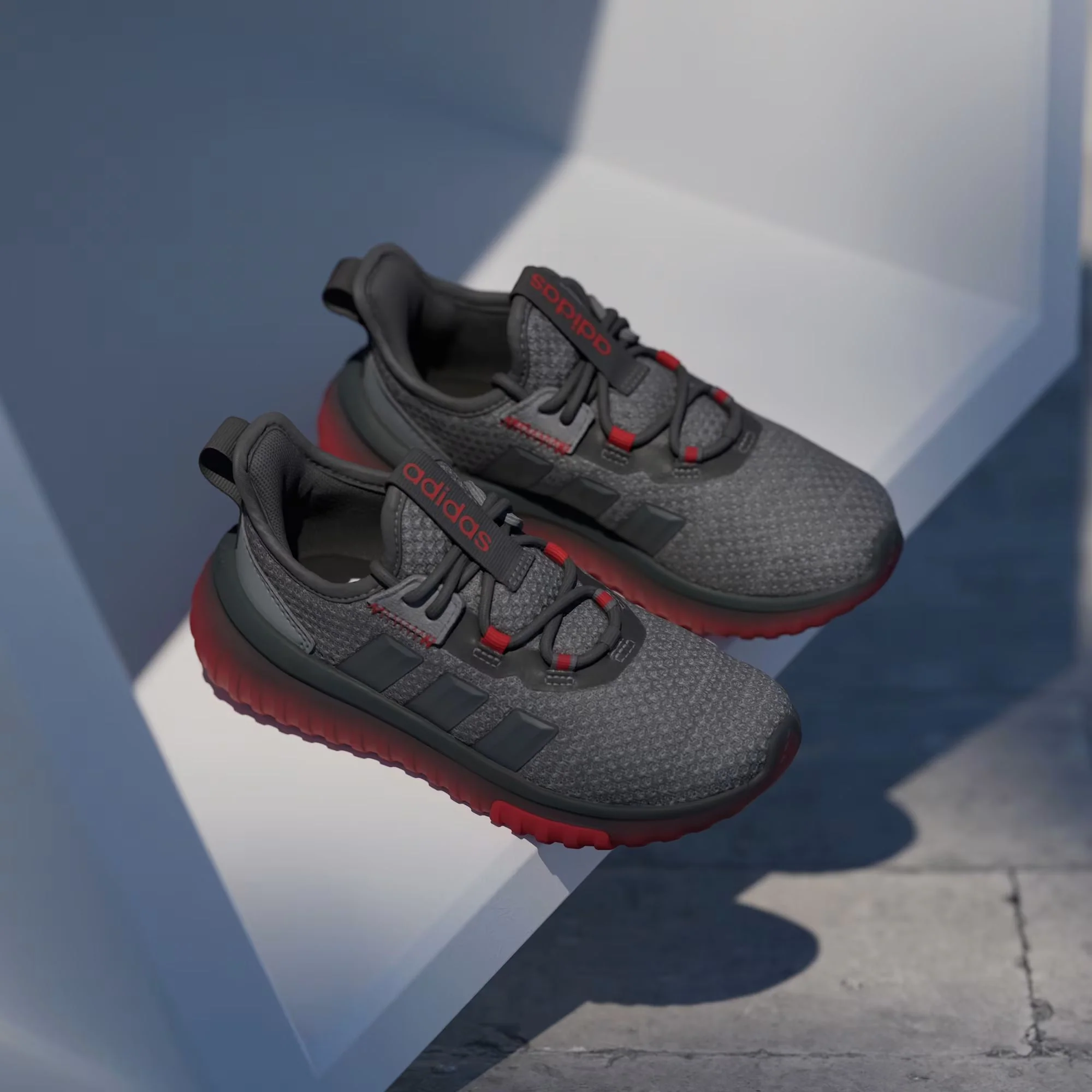 Souliers Adidas pour garçons - KAPTIR 4.0 - Image 3