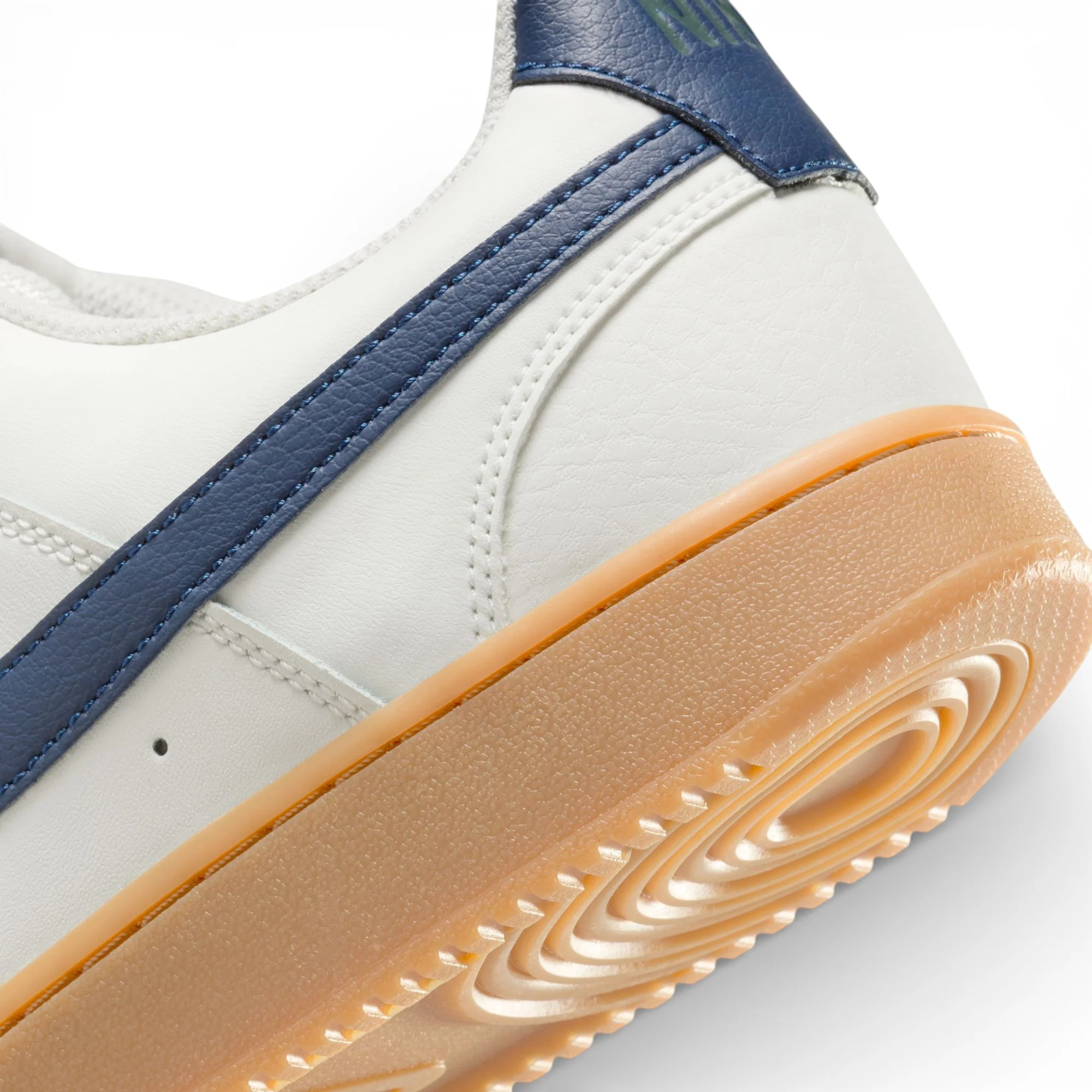 Souliers Nike pour hommes - COURT VISION LOW - Image 6