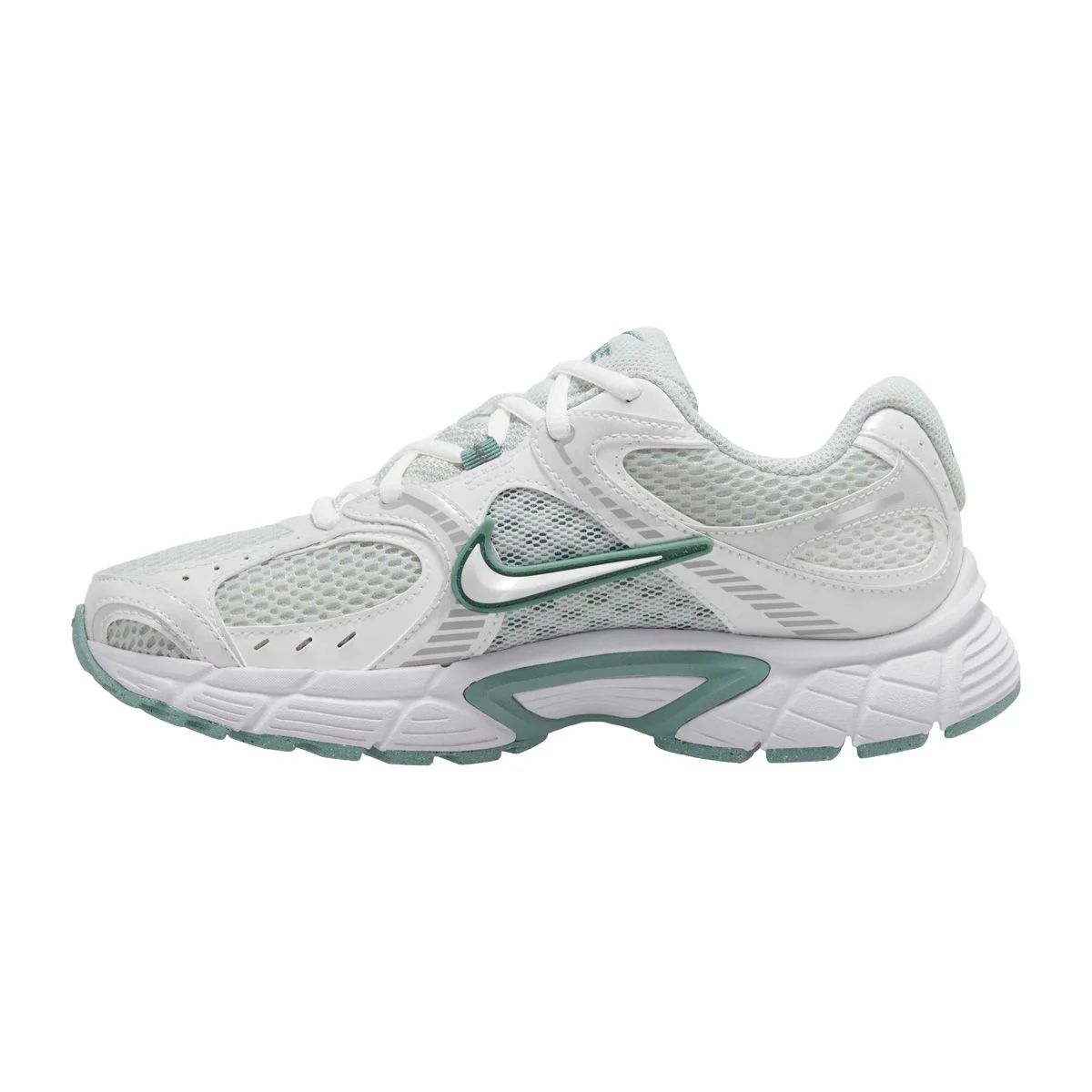 Souliers mode Nike pour femmes - NIKE V5 RNR - Image 6