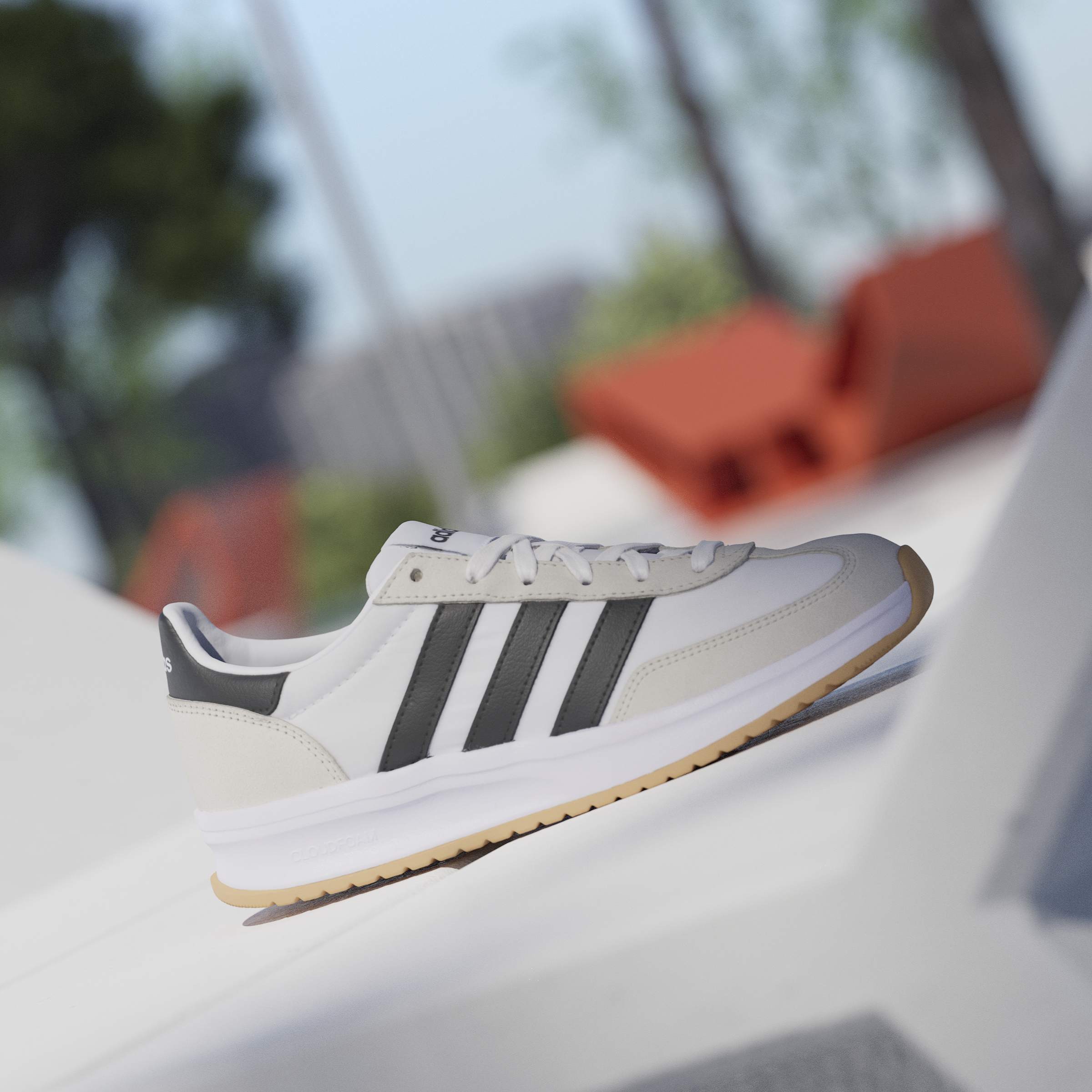 Souliers Adidas pour femmes - RUN 70S 2.0 - Image 18